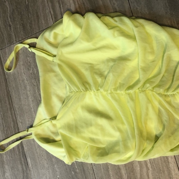 Nwt new neon yellow cropped tank cami forever 21 small - Picture 3 of 3